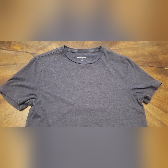 Goodfellow & Co Men's Navy T-Shirt Size Small - Picture 2 of 9